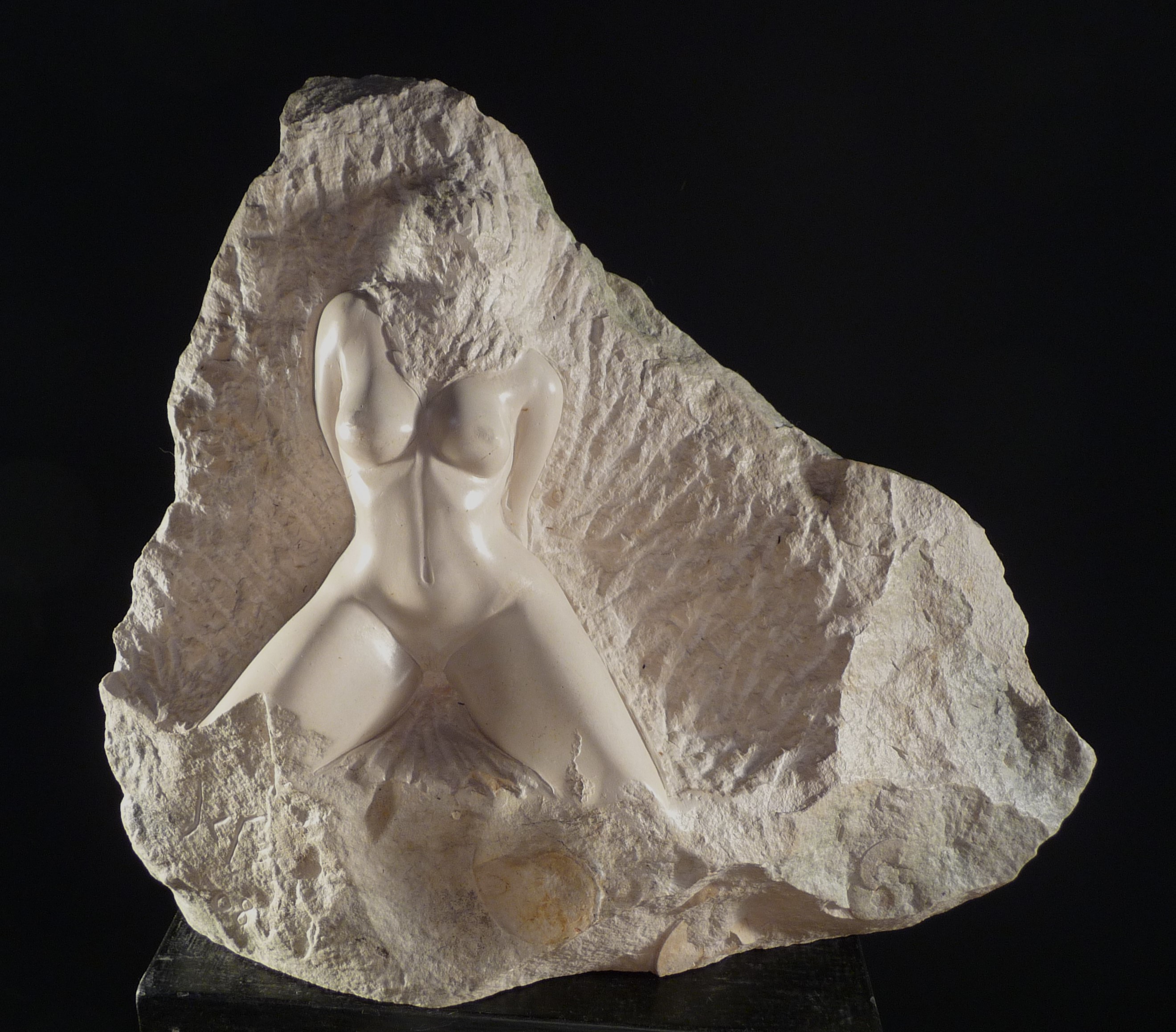 ophélia8 - calcaire - (h = 19cm) 
